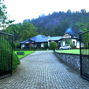  Holiday home Hill